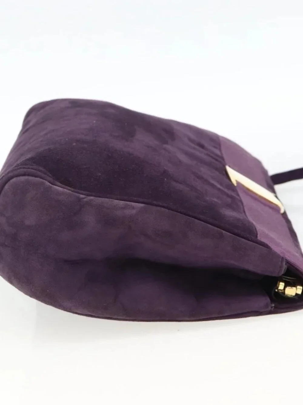 Salvatore Ferragamo Vala Shoulder Bag Suede Purple Gold Auth AMZ434